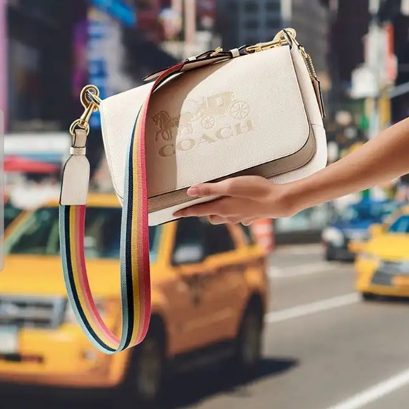 jes messenger bag coach